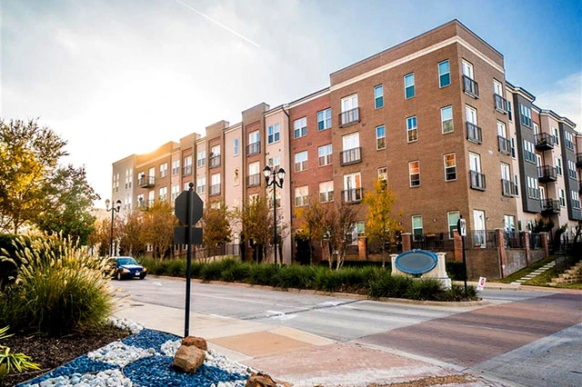 $1,480 2Bedroom — Rockwall / East Garland Second Chance Apartments with walk-in closets