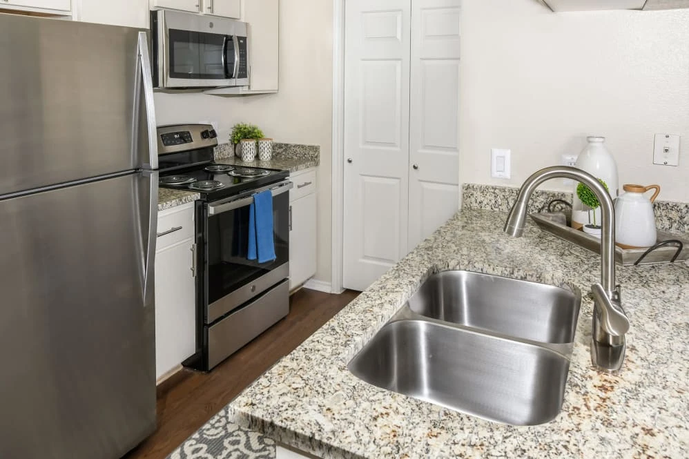Lewisville Second Chance Apartments — 1BR from $1,231 • In-Unit Washer and Dryer