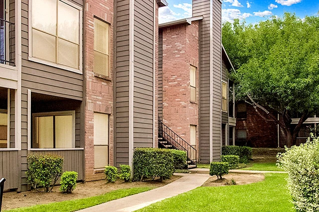 West Lewisville — 2-Bedroom Second-Chance Friendly Apartments ($1,184–$1,454)