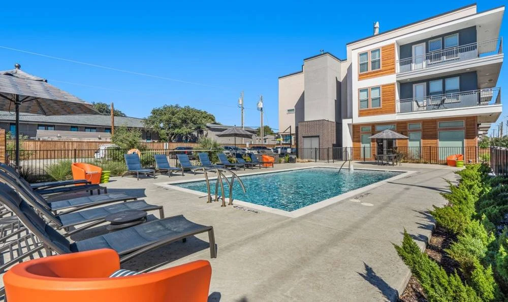 Uptown Dallas 1-Bedrooms from $1,750–$2,011 — Second Chance Leasing-Fitness center • Pool • Gated entry