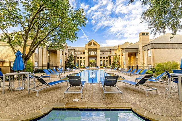 🌳 Northeast Dallas 2BR with Playground Access from $1,149: Second Chance Leasing in Richardson ISD