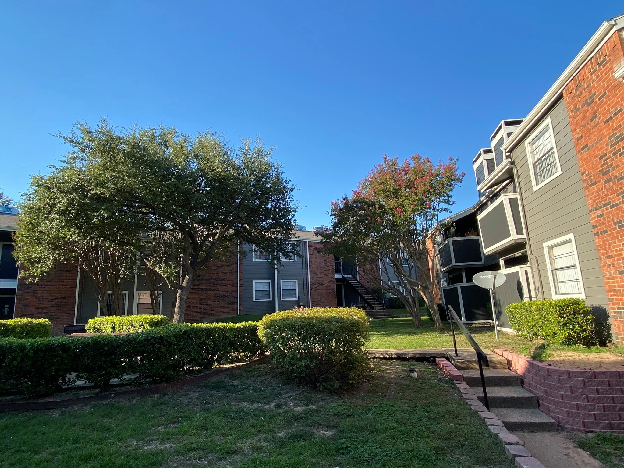 🔥 North Dallas 1BR with Wet Bar from $1,060: Second Chance Leasing Near Galleria Mall