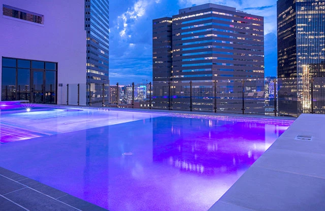 🏙️ Downtown Dallas 2BR with Concierge & Garden Tub from $1,986: Second Chance Leasing at 1900 Pacific Residences