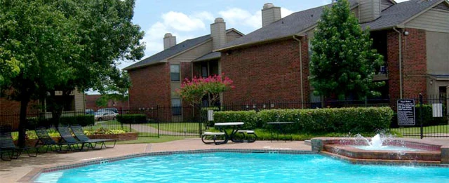 🔥 Mesquite 2BR with Fireplace from $1,580: Second Chance Leasing Near Poteet High