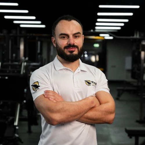 Hrant Kotanjyan is a dedicated and elite self-defense lead instructor with extensive experience. As a highly sought-after private training coach, he excels in delivering optimal results for both individuals and children. His expertise spans self-defense, functional training, fitness, striking martial arts, and grappling.