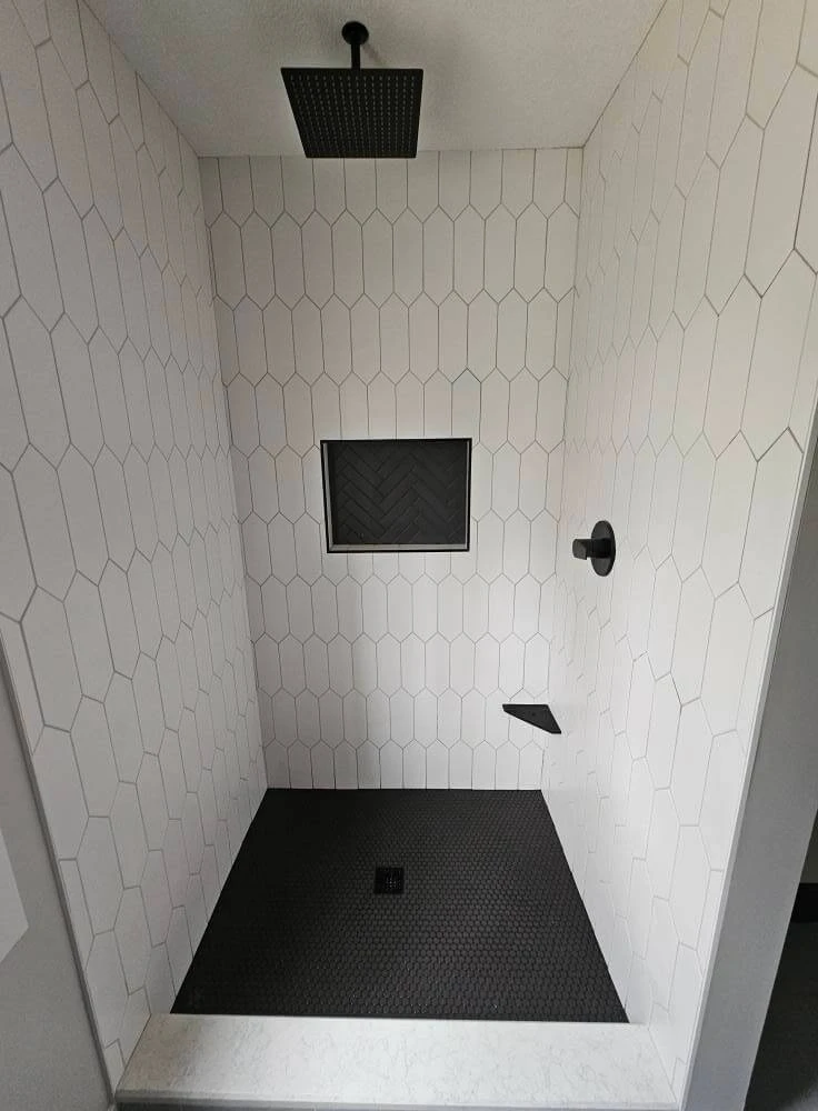 989-picket-tile-shower-17465501830405.jpg