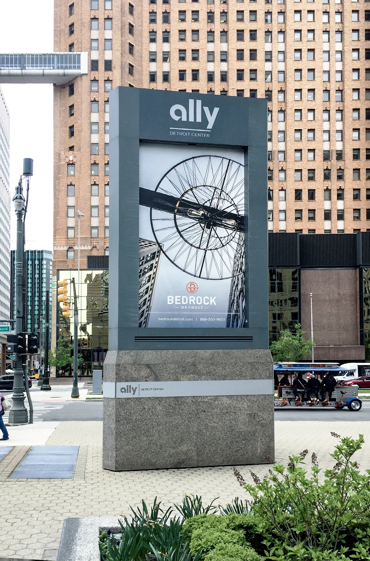 244-allysign.jpg