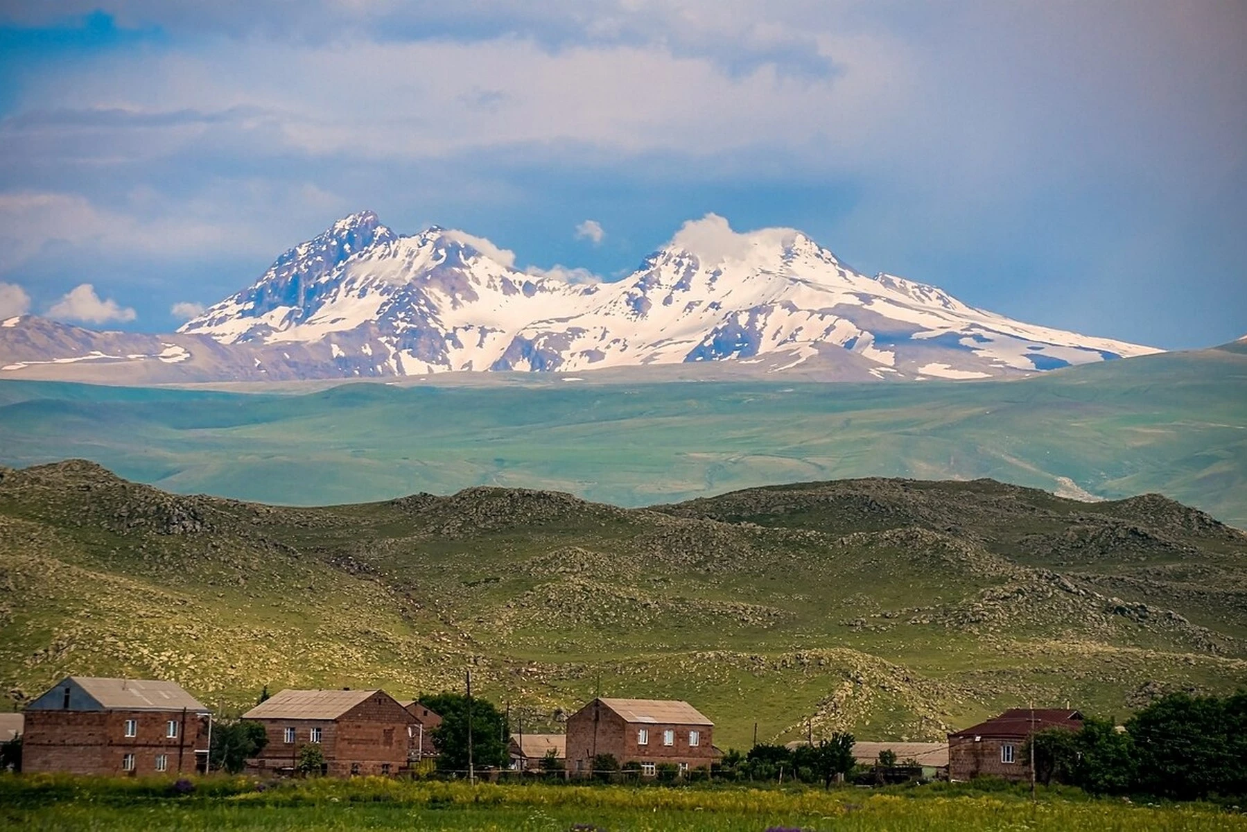 1757-5-aragats-mount-armenia-17726521640187.jpg
