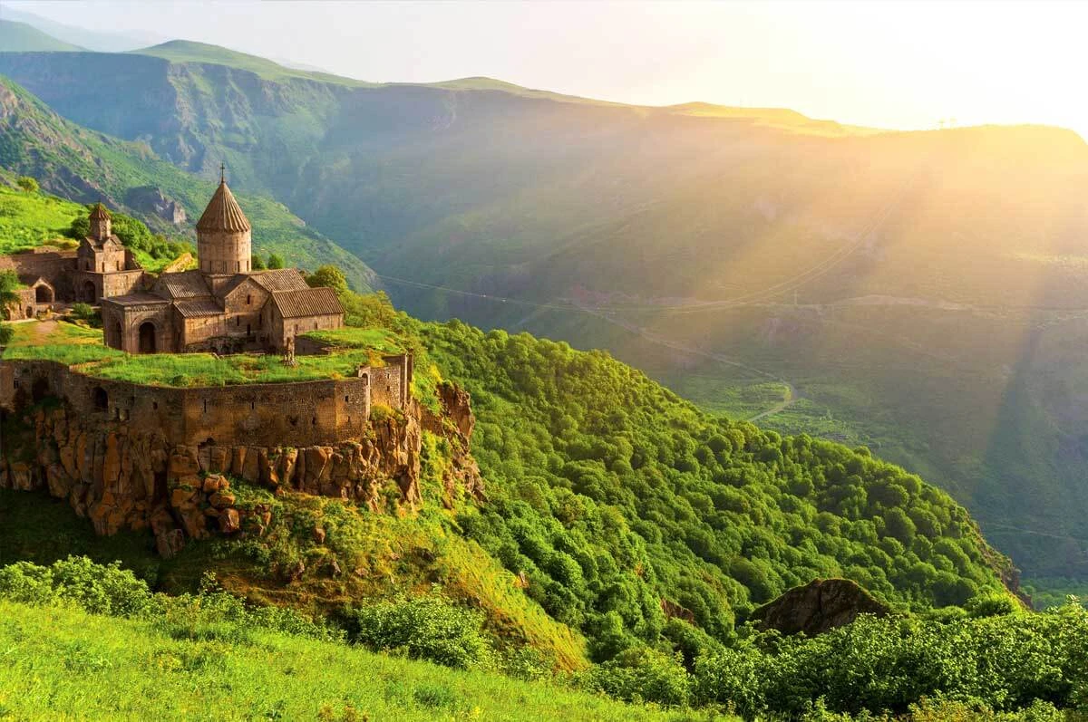 395-tatev-monastery.jpg
