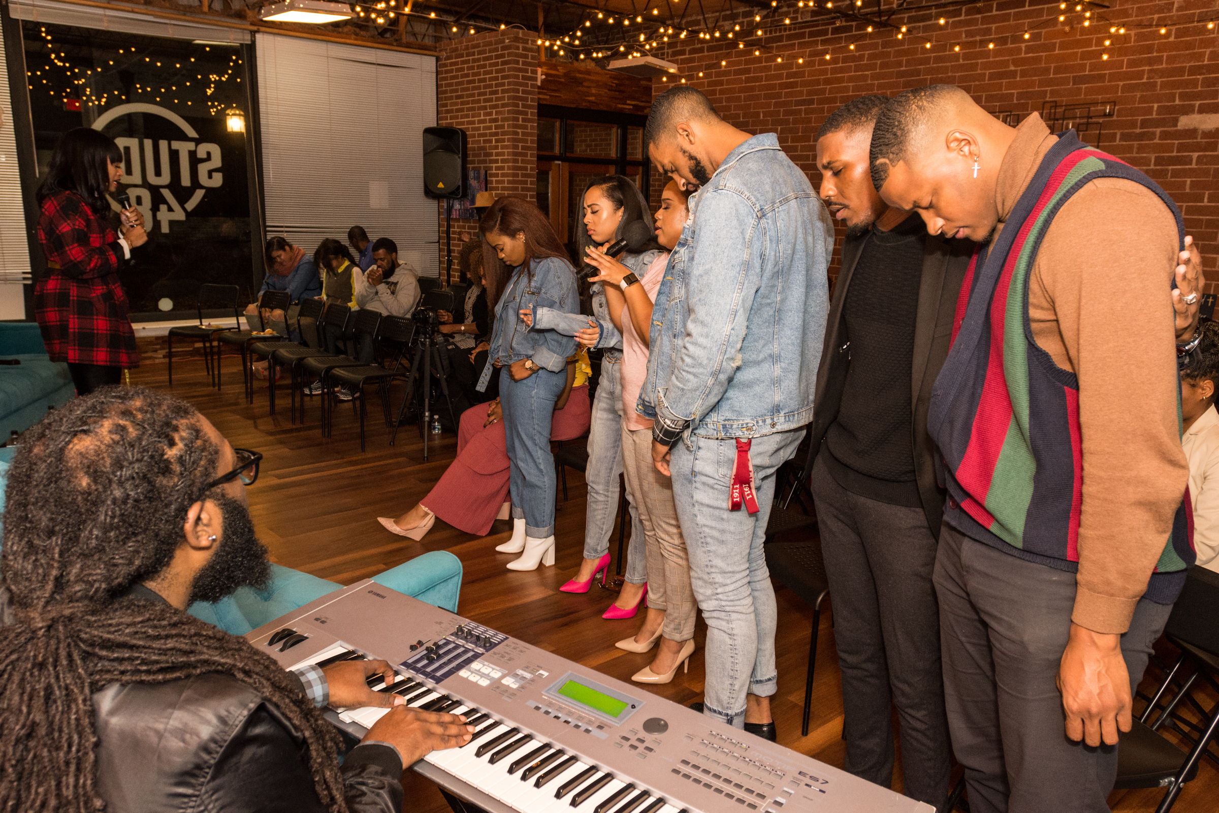 314-bowtie-photos-llc---revealing-your-crown---final---2019-nov-21-35-of-111jpg.jpg