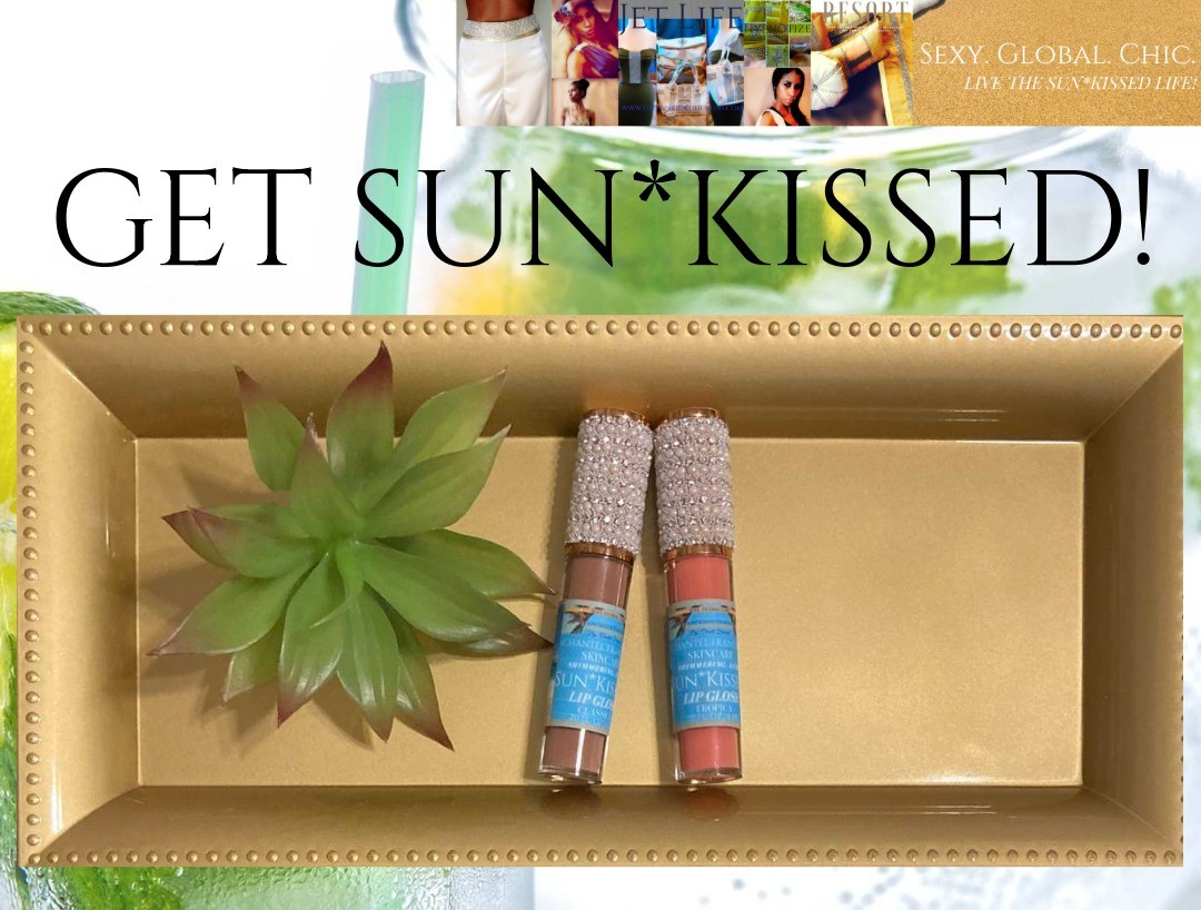 0010808181277-lipglossgetsunkisseddesignsholidaylivegiftguidepromoforig3.jpeg