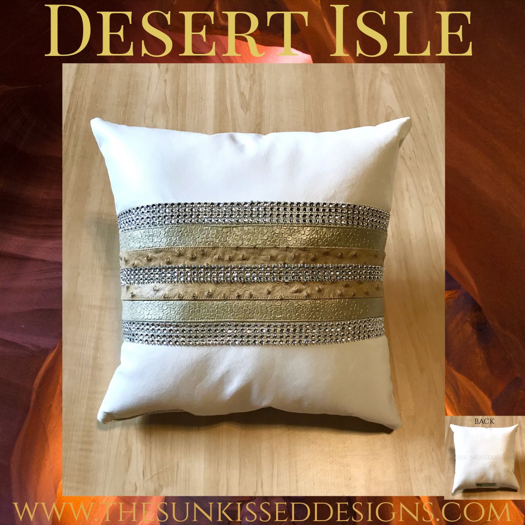 977-desertislethrowpillowtskddesertsandspillowcollection2021cffo2.jpg