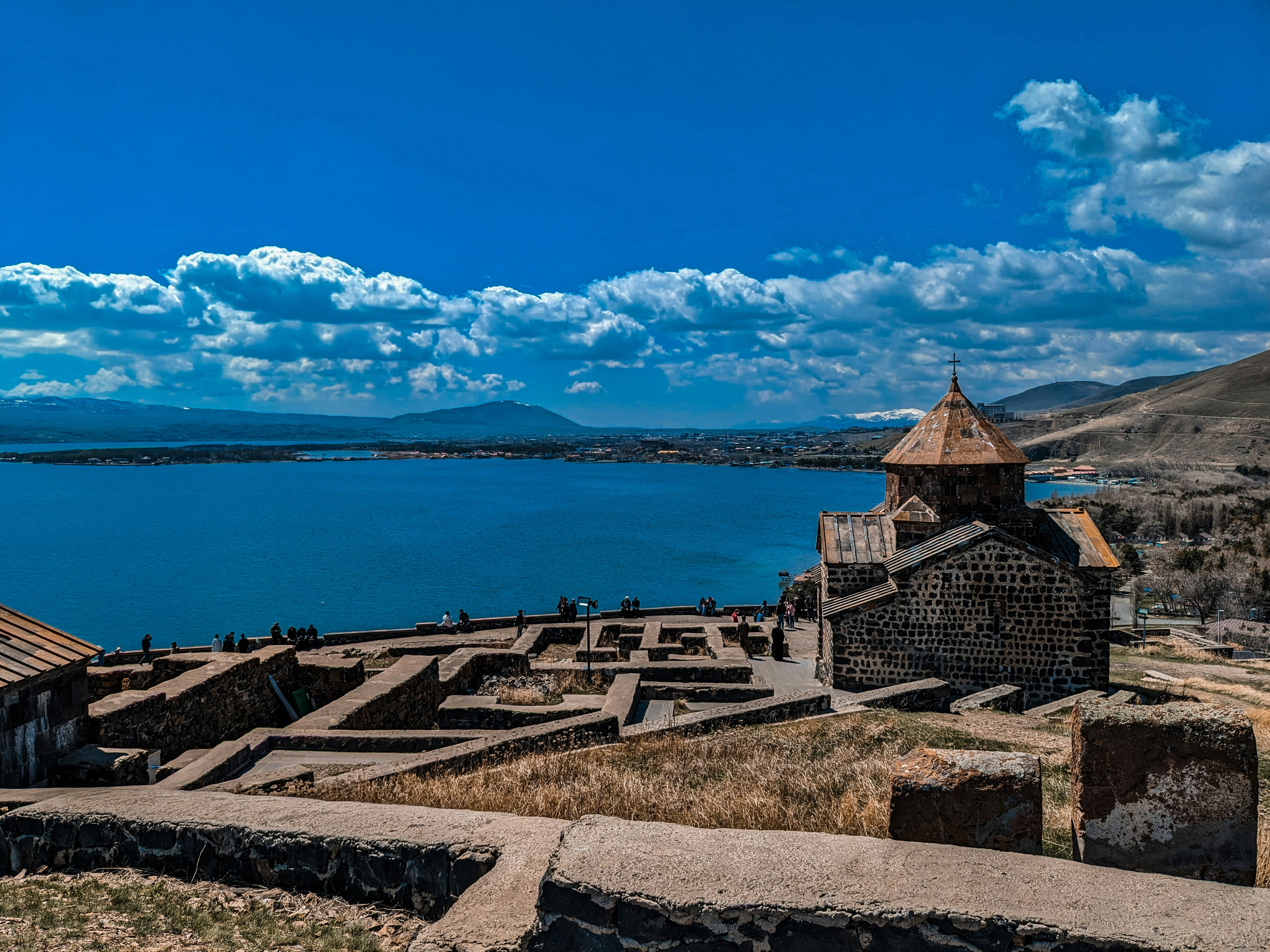 1541-artem-darkov-doe0rfs9sge-unsplash-17614353146333.jpg