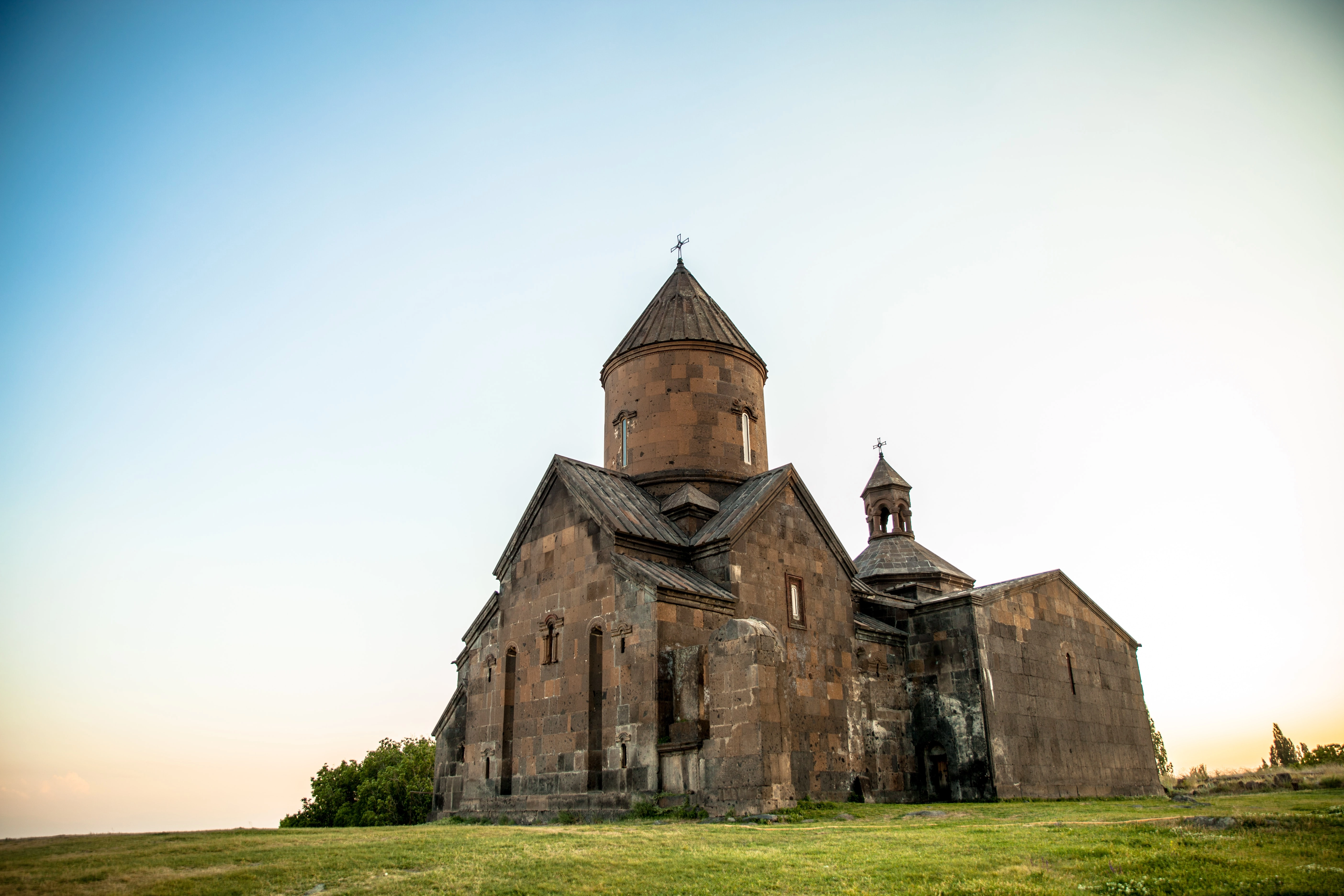 1541-zurna-creative-unpcui2bljm-unsplash-17614353085785.jpg