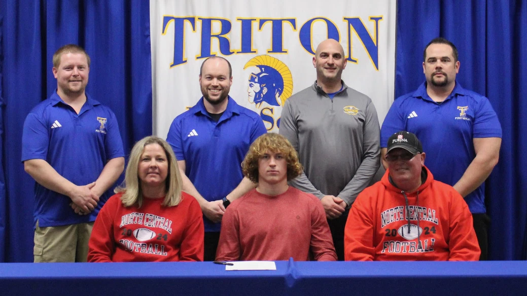 Shively Signs with North Central College