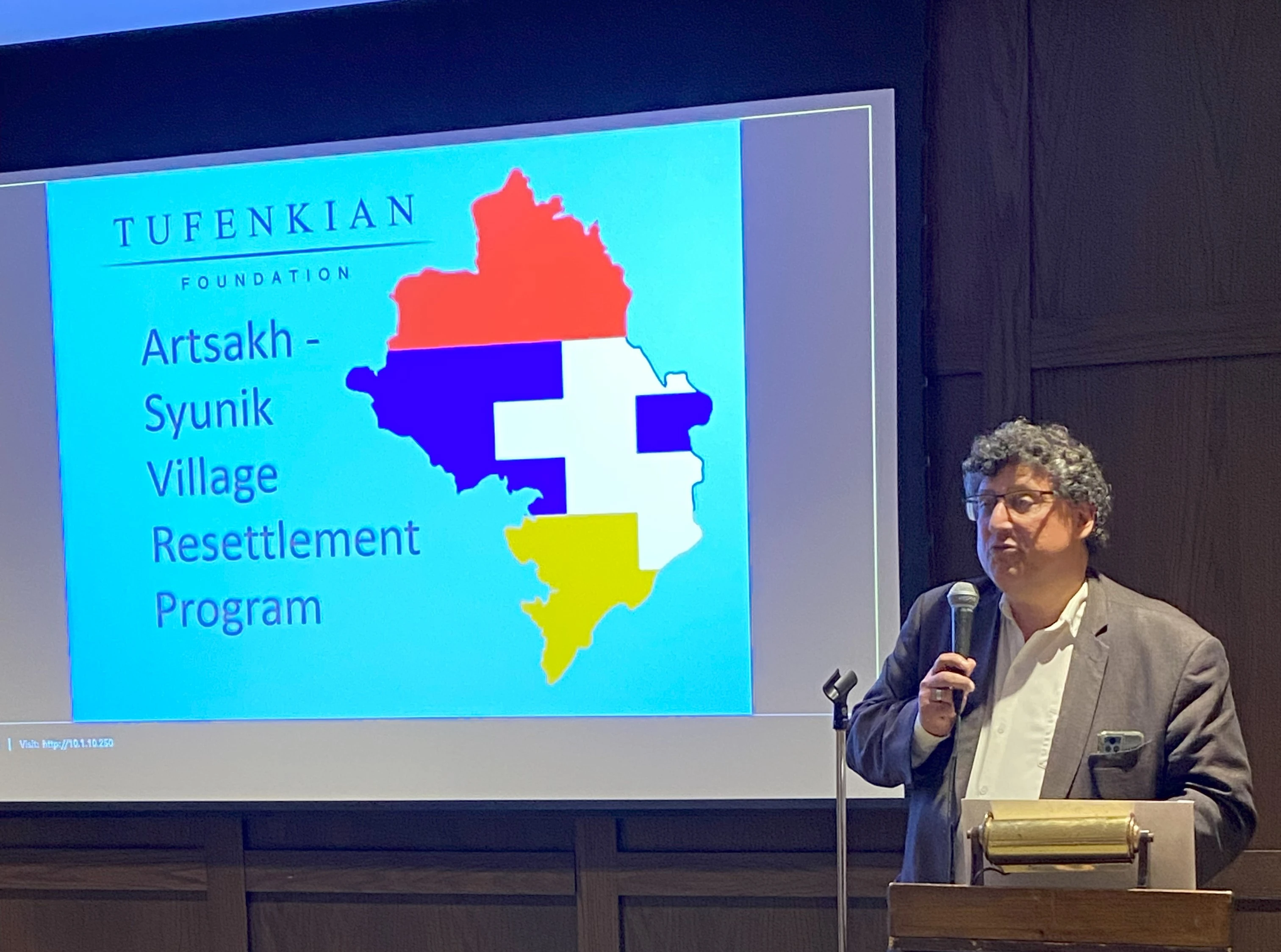 Detroit Armenians Briefed On Latest Artsakh Developments