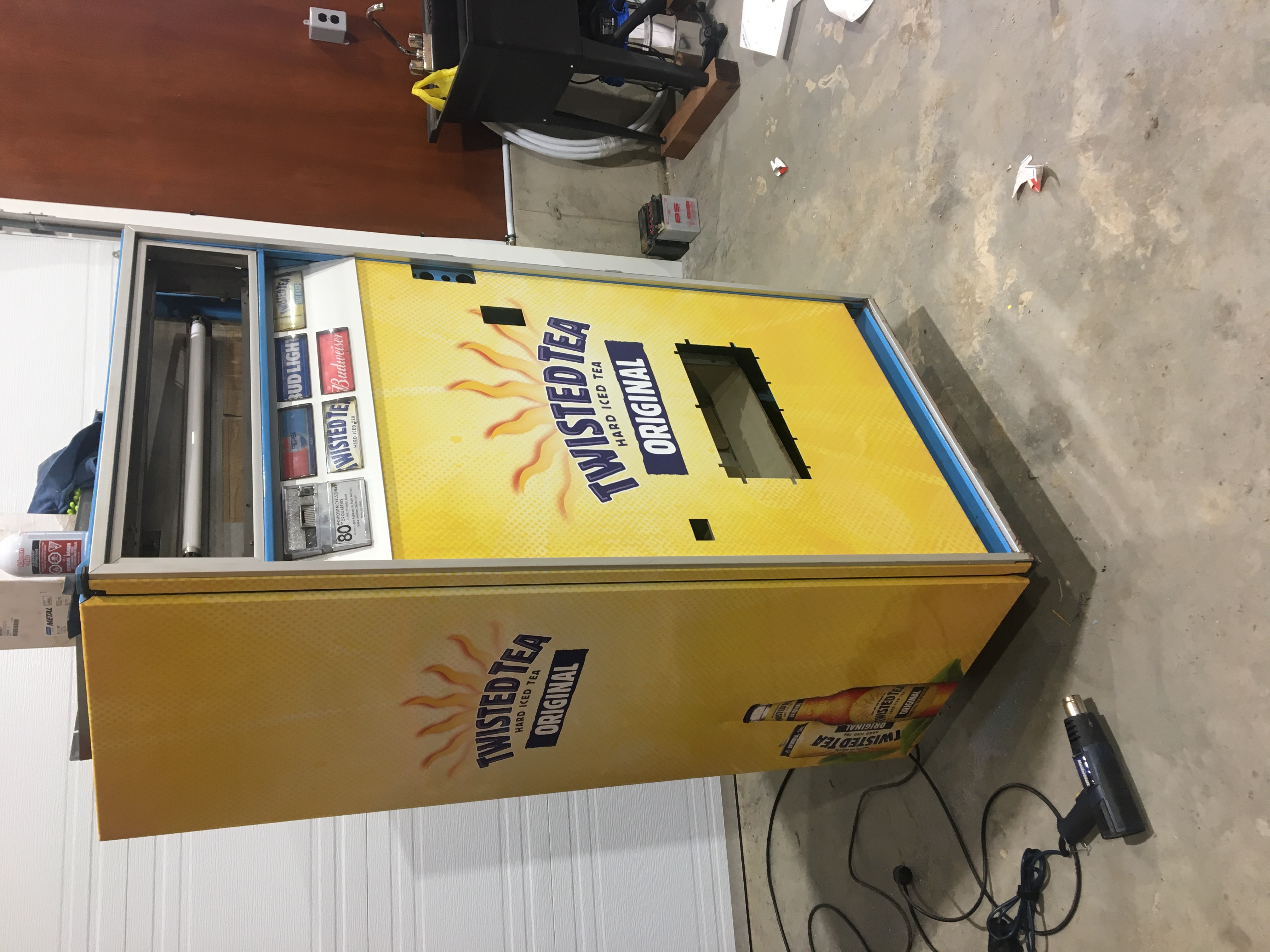Twisted Tea Pop Machine Wrap 51-img3869jpg.jpg