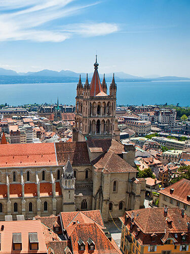 403-375x500lausanne.jpg