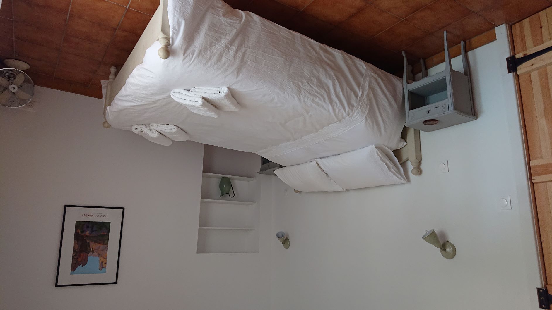 681-amand-bed1jpg.jpg