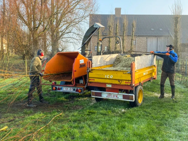 967-machinale-werken-31-hakselen-16757585312626.jpg