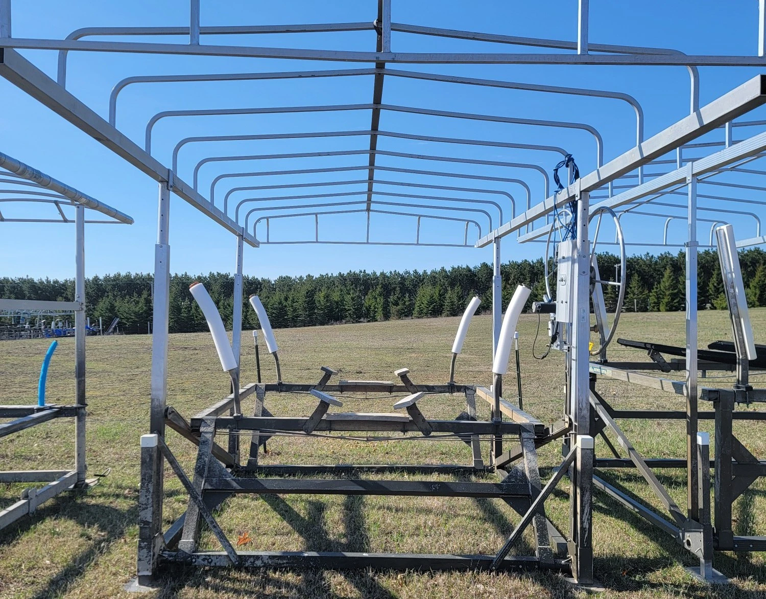 0414150011721804-36110-hewitt-cantilever-17478619994241.jpeg
