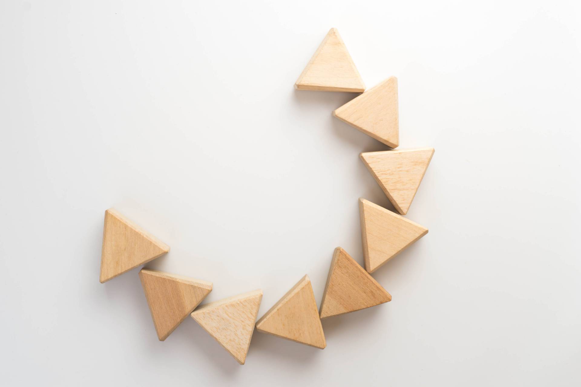 r8-shutterstock454009420-1.jpg