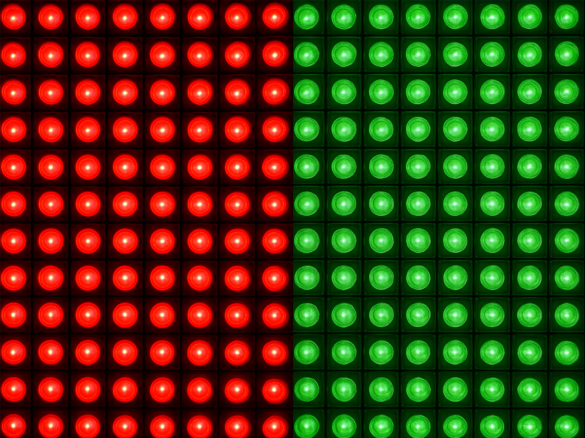 r83-redgreenlights-17548773214282.png